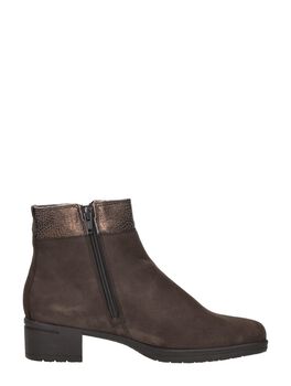 Hip Boot