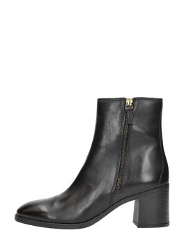 Stiefeletten mit Absatz