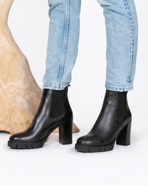 Stiefeletten mit Absatz - large