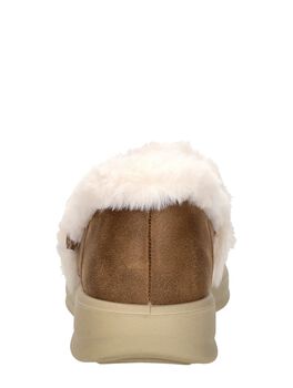 Slip-Ins: Cozy Escape