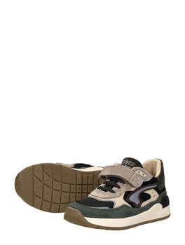 Sneakers laag