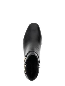 Stiefeletten mit Absatz