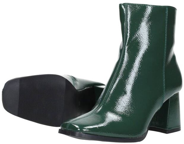 Stiefeletten mit Absatz - large