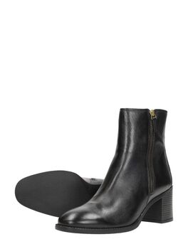 Stiefeletten mit Absatz