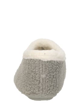 Geschlossene Hausschuhe