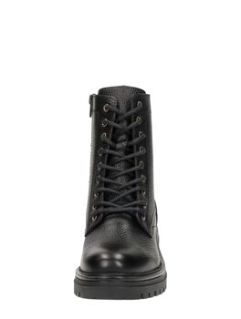 Schnürstiefel