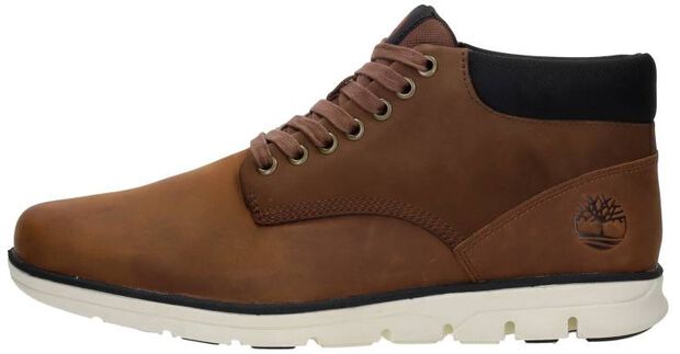 Bradstreet Chukka Leather - large