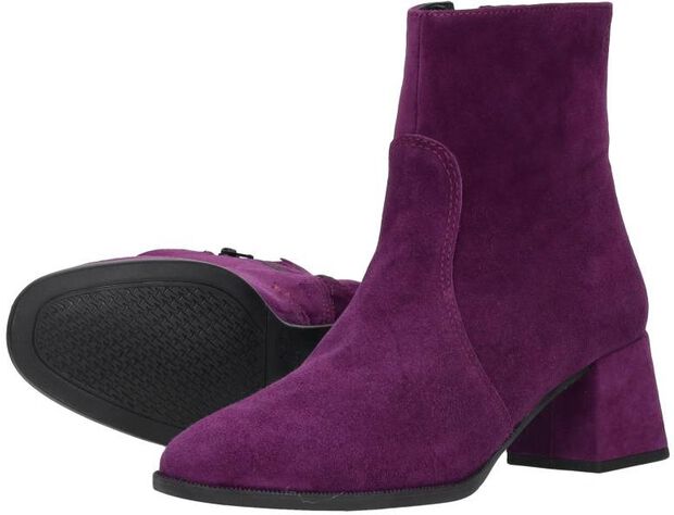 Stiefeletten mit Absatz - large