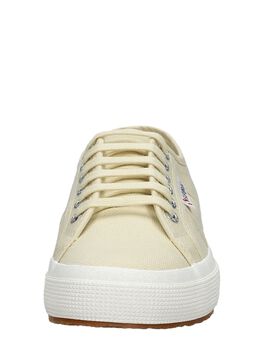 2750 Cotu Classic