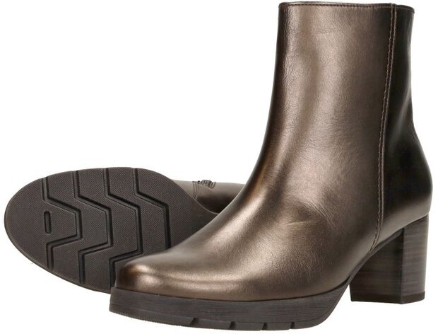 Stiefeletten mit Absatz - large