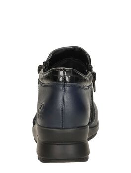 Flache Stiefeletten