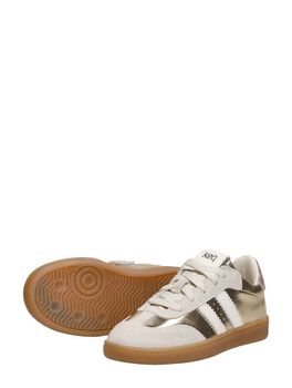 Niedrige Schuhe