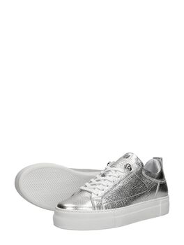 Women Low Cut Sneaker