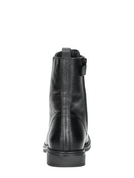 Schn&uuml;rstiefel