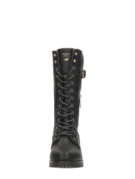 Schnürstiefel