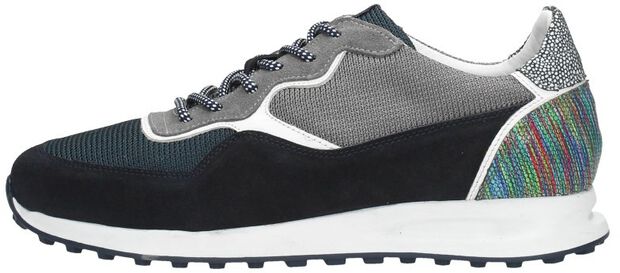 Sneaker - large