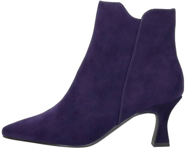 Stiefeletten mit Absatz - large