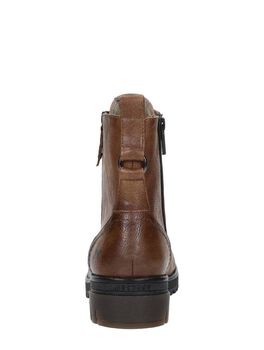 Schnürstiefel