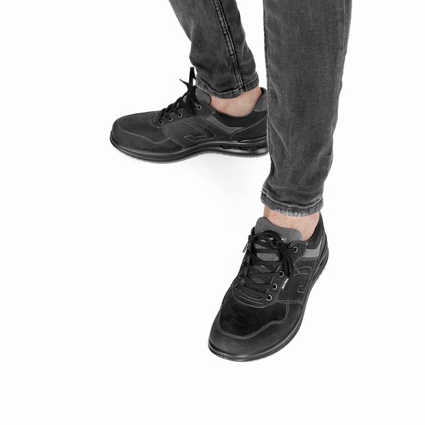 Schnürschuhe - large