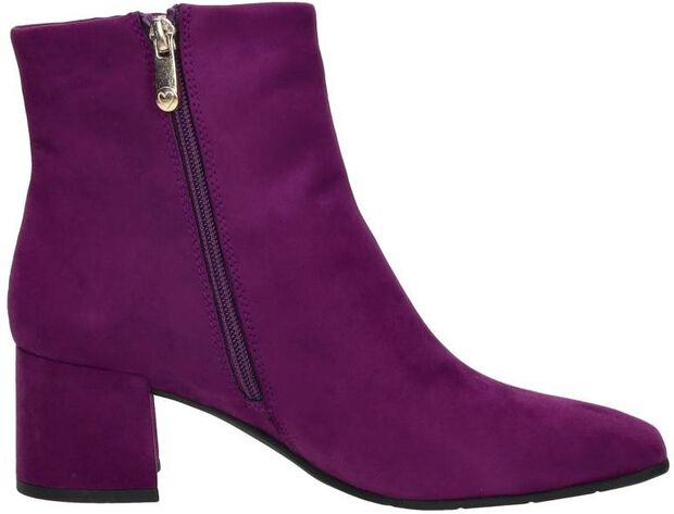 Stiefeletten mit Absatz - large