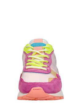 Sneaker low