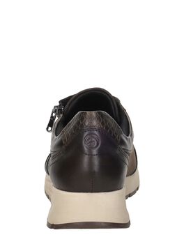 Sneakers Laag