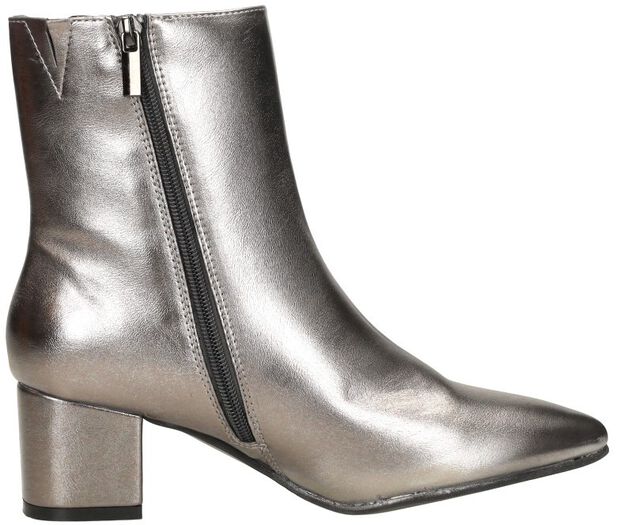 Stiefeletten mit Absatz - large